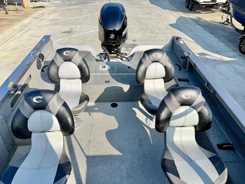 Slide: The Image of Crestliner 1950 Fish Hawk Walk-through w/ 175HP Mercury! 2018 - 19