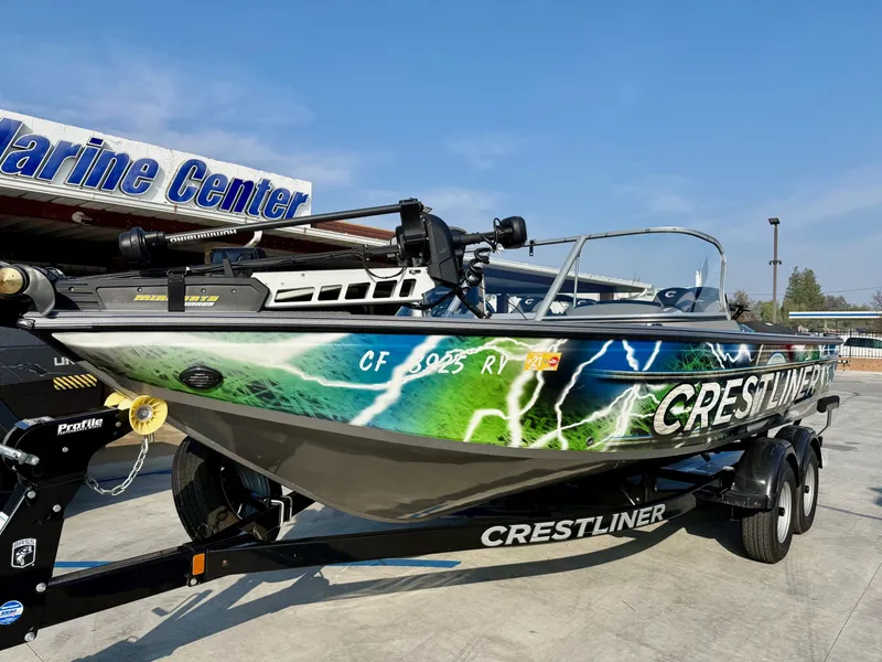 Slide: The Image of Crestliner 1950 Fish Hawk Walk-through w/ 175HP Mercury! 2018 - 2