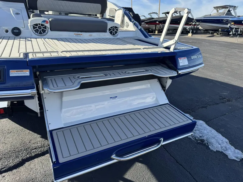Slide: The Image of Crownline Boats 288 SS 2026 - 10