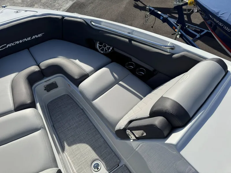 Slide: The Image of Crownline Boats 278 SS 2026 - 27