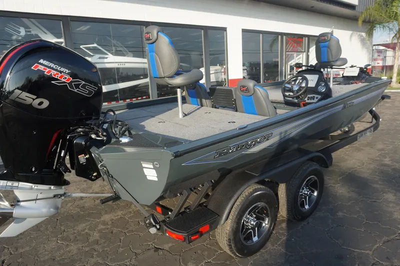 Slide: The Image of Ranger RT198P 2026 - 18