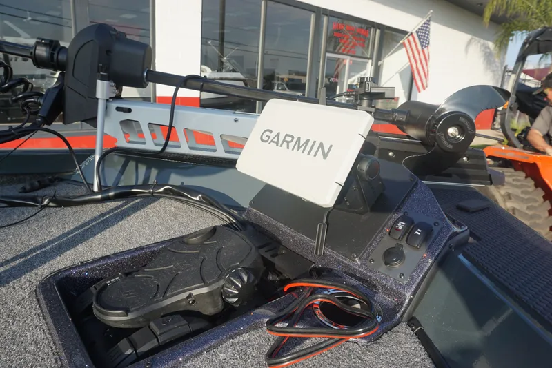 Slide: The Image of Ranger RT198P 2026 - 3