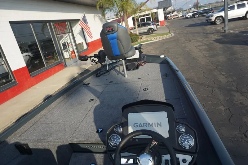 Slide: The Image of Ranger RT198P 2026 - 6