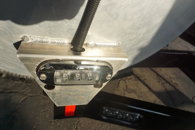 Slide: The Image of Crest Continental 260 SLS 2026 - 43