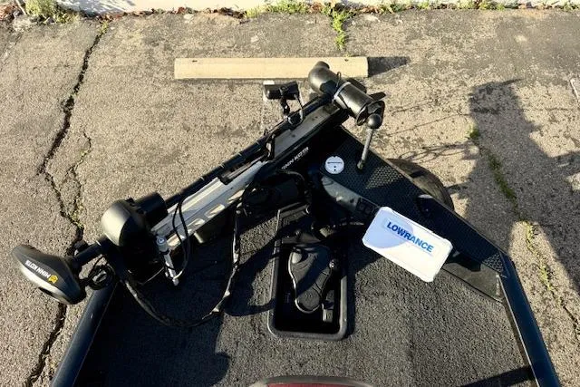 Slide: The Image of 2017 Ranger RT198P boat with Lowrance fishfinder and trolling motor on deck. - 6