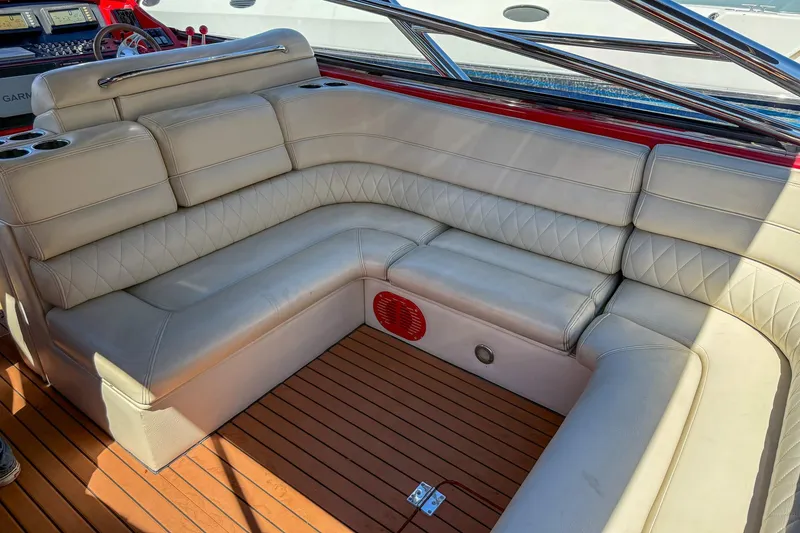 Slide: The Image of Luxurious seating on 2002 Hallett Custom High Performance Express Cruiser with elegant leather upholstery. - 31