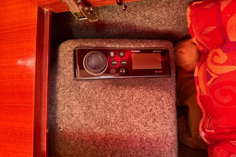 Slide: The Image of Fusion MS-RA70 stereo system in 2002 Hallett Express Cruiser interior. - 66