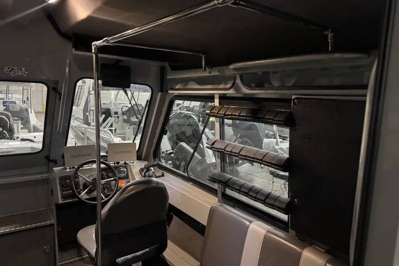 Slide: The Image of Interior of 2019 Hewescraft 220 Ocean Pro ET Hard Top with Garmin navigation system. - 30