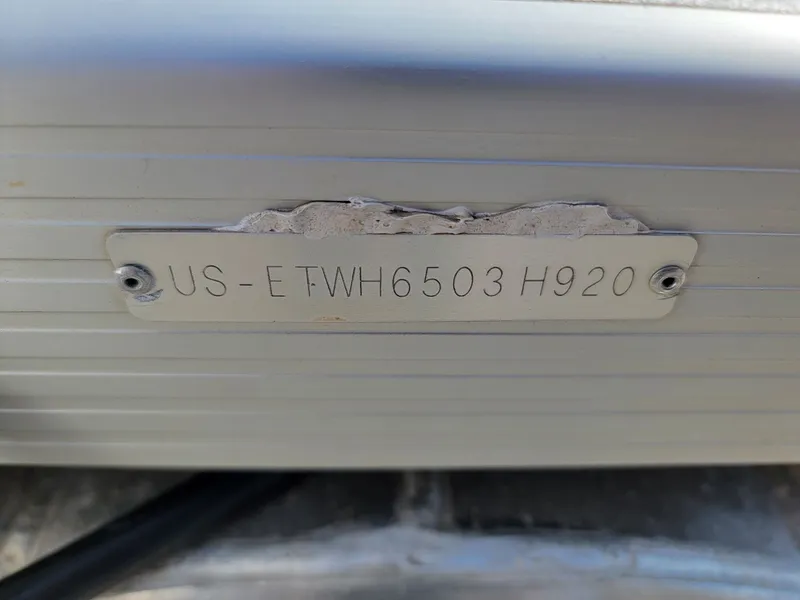 Slide: The Image of Bennington 20SLV 2020 - 24