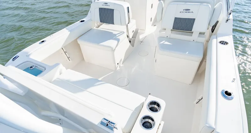 Slide: The Image of Cobia 220 Dual Console 2026 - 18
