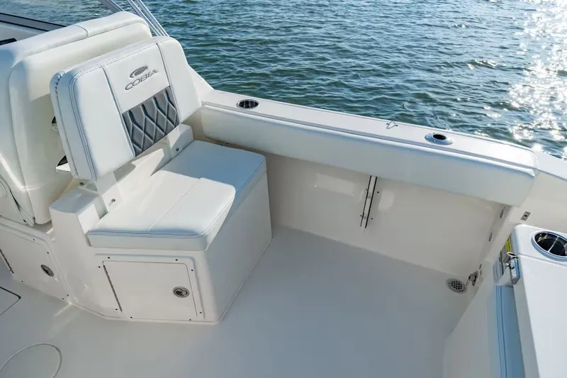 Slide: The Image of Cobia 220 Dual Console 2026 - 19