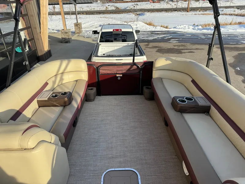 Slide: The Image of Godfrey Sweetwater 2286 2019 - 10