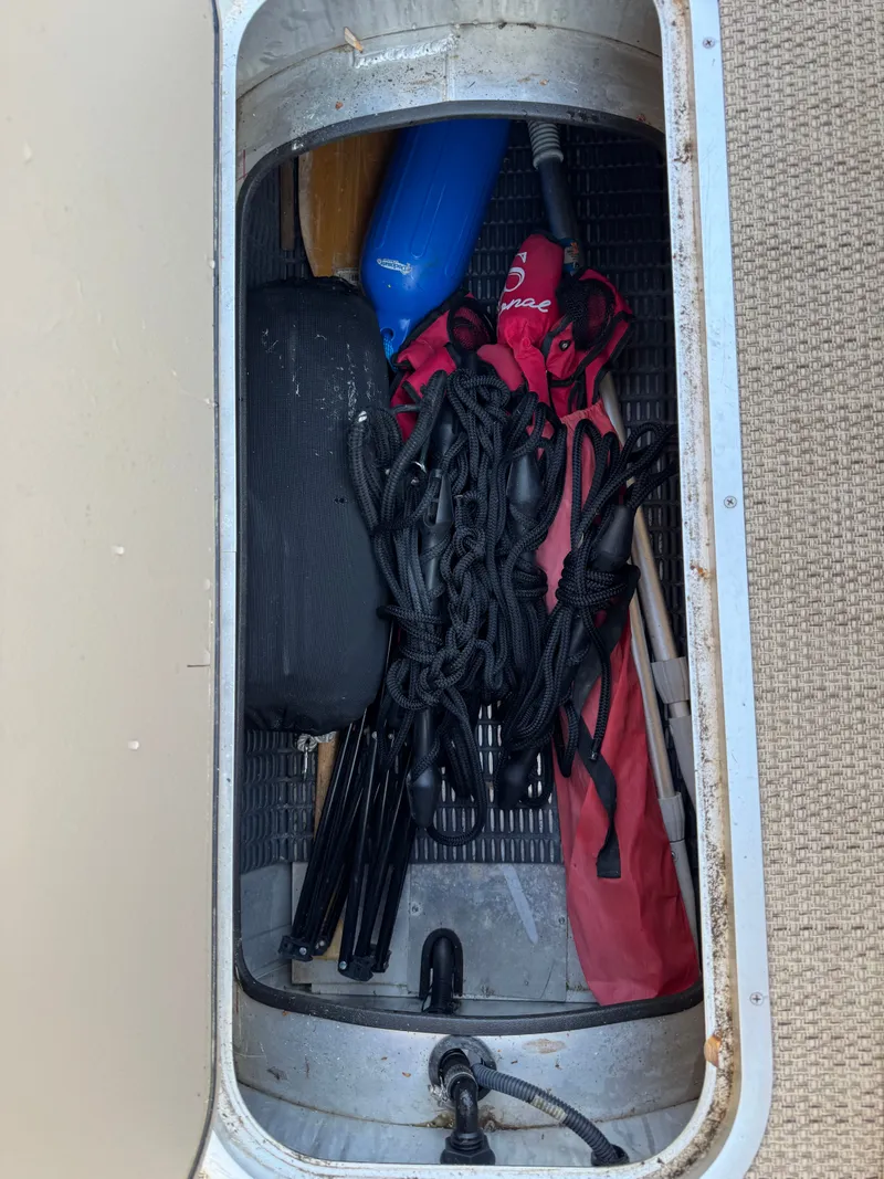 Slide: The Image of Godfrey Sweetwater 2286 2019 - 12