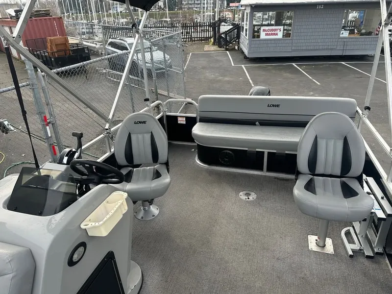 Slide: The Image of Lowe Ultra 180 Cruise 2022 - 7