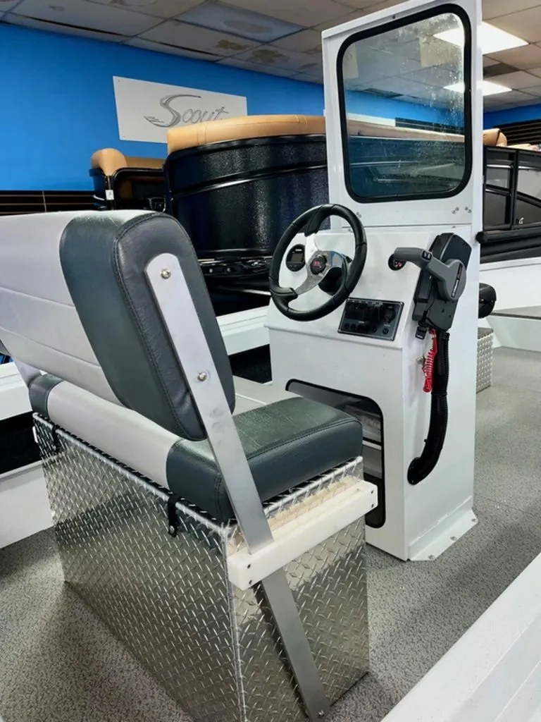 Slide: The Image of RH Pro V 18 Center Console 2026 - 2