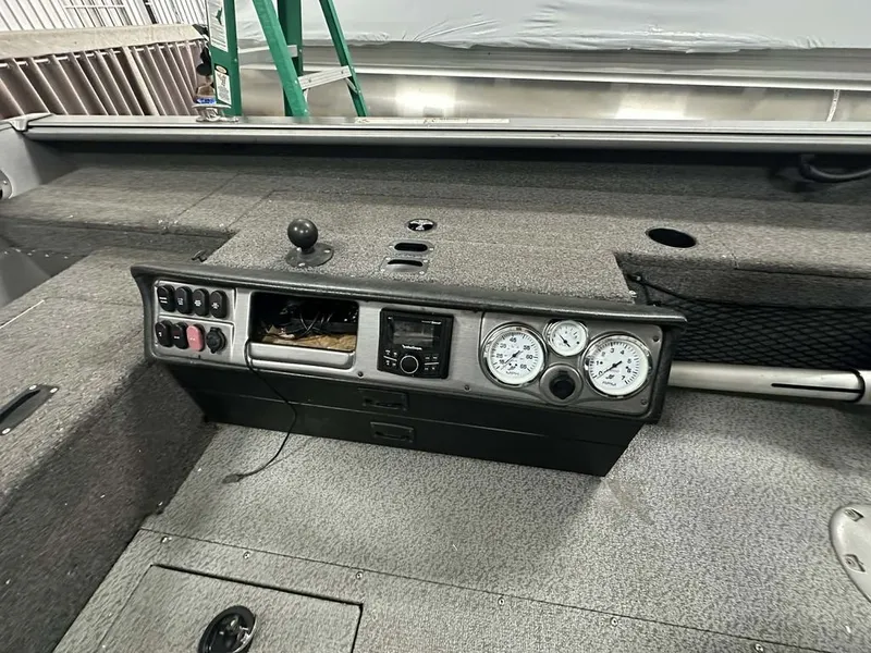 Slide: The Image of Lund Pro Guide 1875 2019 - 8