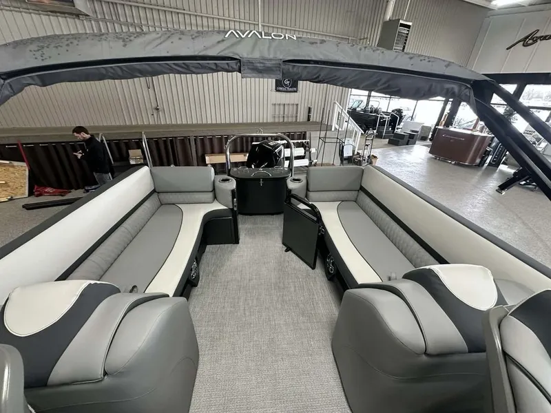 Slide: The Image of Avalon Catalina Quad Lounger 23 FT 2026 - 11