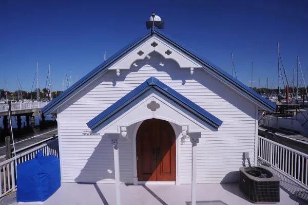 Slide: The Image of Custom Floating Home or Office 2004 - 2
