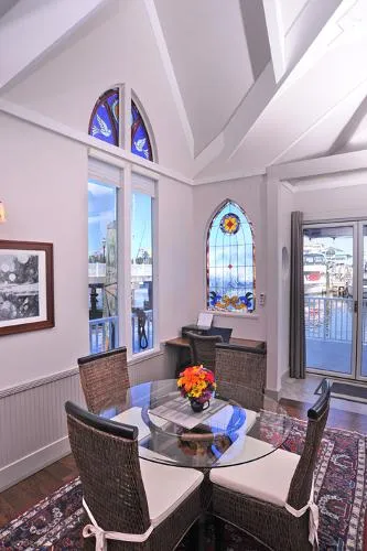 Slide: The Image of Custom Floating Home or Office 2004 - 8
