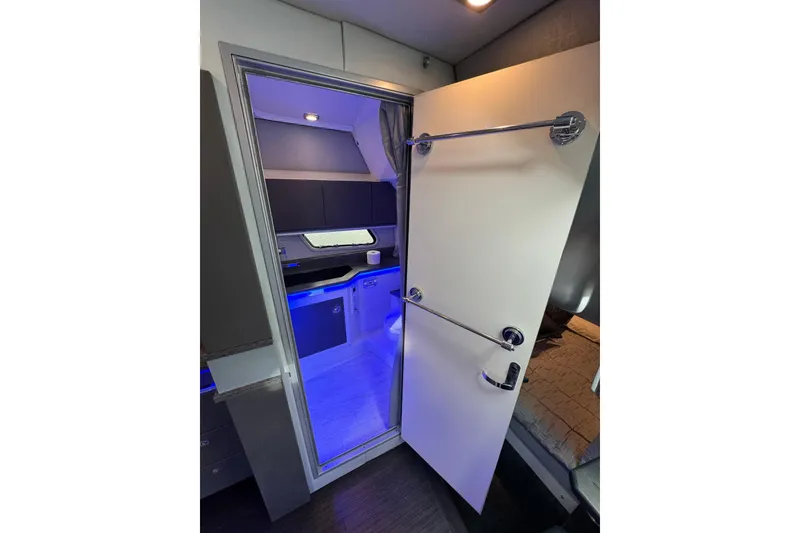 Slide: The Image of Interior view of 2018 Formula 430 Super Sport Crossover, featuring modern cabin design. - 17