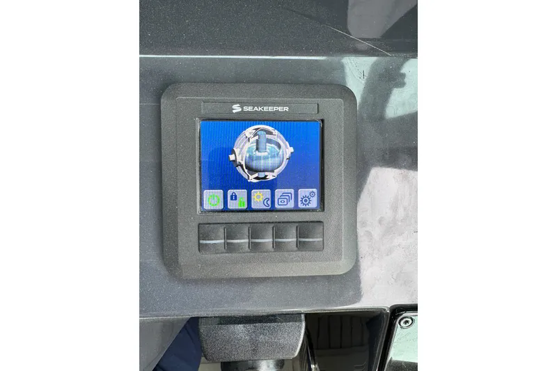 Slide: The Image of Seakeeper control panel on 2018 Formula 430 Super Sport Crossover boat. - 34