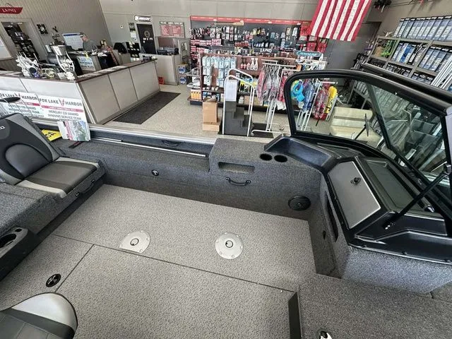 Slide: The Image of Lund 1875 Impact XS Sport 2026 - 10