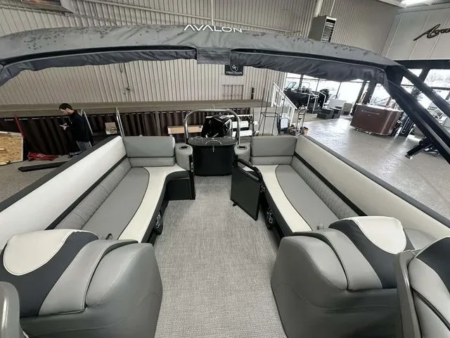 Slide: The Image of Avalon Catalina Quad Lounger 23 FT 2026 - 11