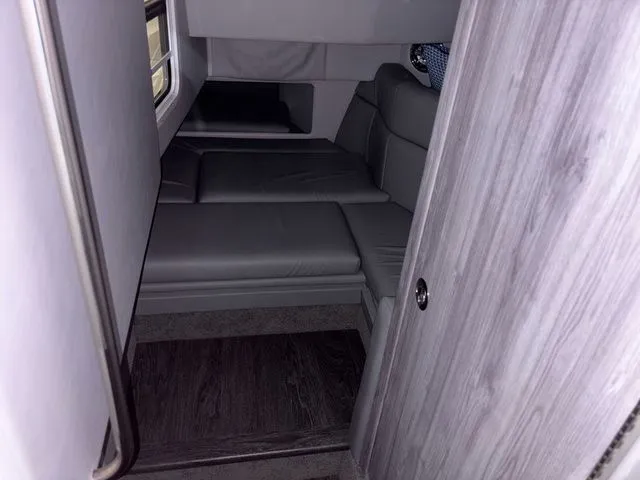 Slide: The Image of Formula 330 Crossover Bowrider 2022 - 17