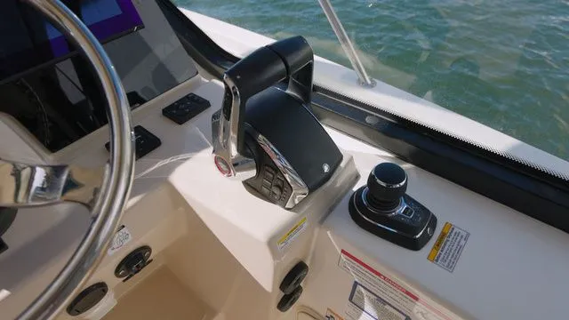 Slide: The Image of Boston Whaler 325 Conquest 2023 - 12