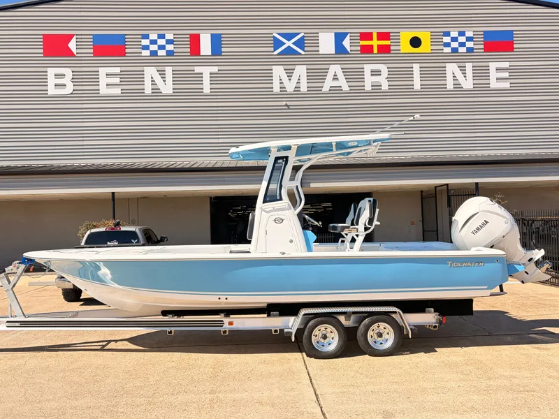 The Image of Tidewater 2410 Bay Max 2026 - 1