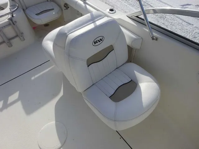 Slide: The Image of Key West 186 Dual Console 2011 - 8