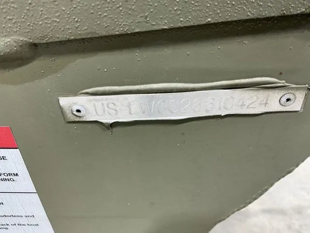 Slide: The Image of Lowe Roughneck 1860 2024 - 17