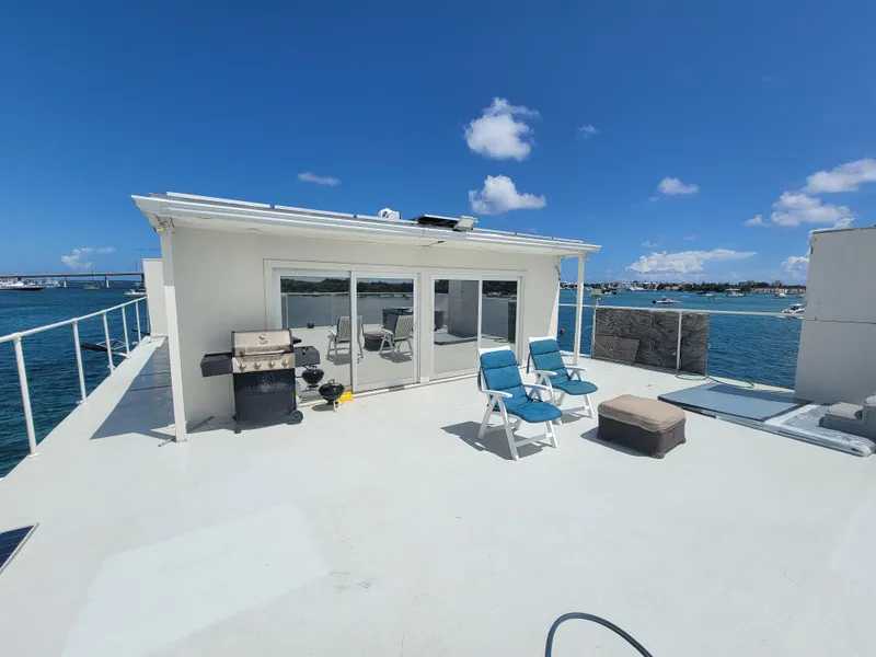 Slide: The Image of Custom Floating Marina 2003 - 66