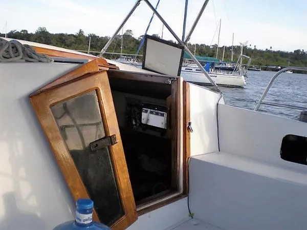 Slide: The Image of Lancer 42' Motorsailer 1981 - 2