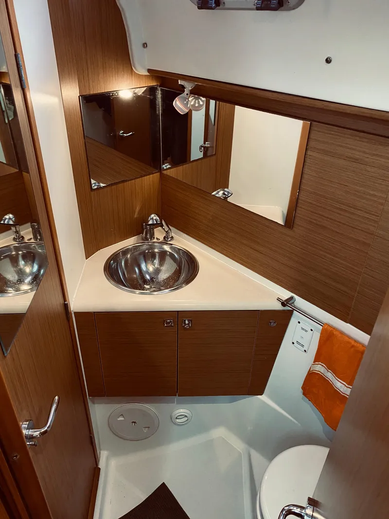 Slide: The Image of Bathroom of Jeanneau Sun Odyssey 44i yacht, year 2010. - 15