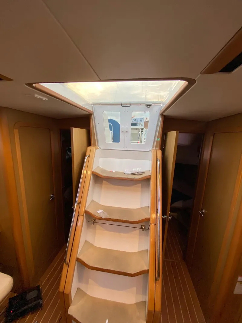 Slide: The Image of Interior of Jeanneau Sun Odyssey 44i yacht, year 2010. - 4