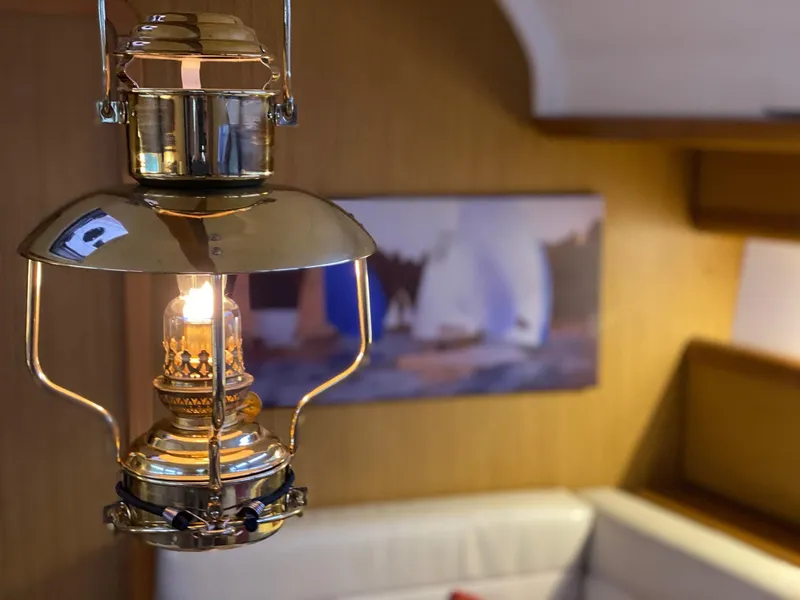 Slide: The Image of Brass lamp inside Jeanneau Sun Odyssey 44i, 2010 model. - 5