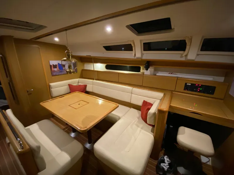 Slide: The Image of Interior of Jeanneau Sun Odyssey 44i yacht, 2010 model. - 7