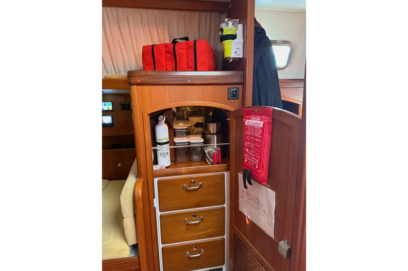 Slide: The Image of LArge storage area aft of the nav station - 59