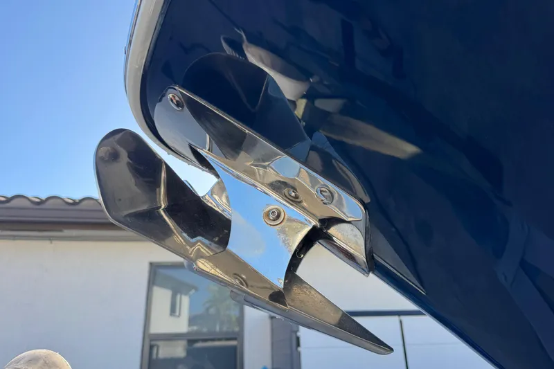 Slide: The Image of Close-up of a 2014 Sportsman Heritage 231 Center Console boat anchor. - 4