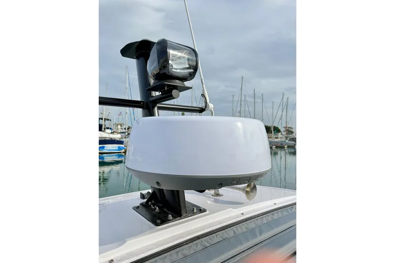 Slide: The Image of Radar and light equipment on 2025 Axopar 37 XC Cross Cabin boat. - 57