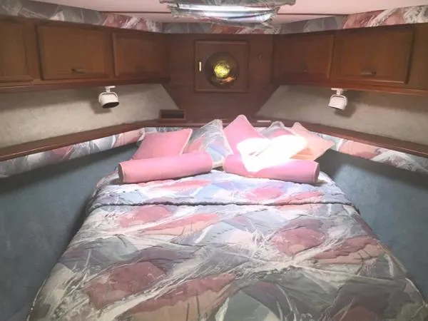 Slide: The Image of Jersey Convertible Fisher 1990 - 4