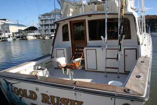 Slide: The Image of Egg Harbor 43 Sport Fisherman 1988 - 4