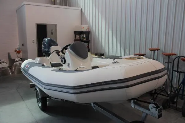 Slide: The Image of Avon Seasport 360 Deluxe NEO 40hp In Stock 2018 - 4