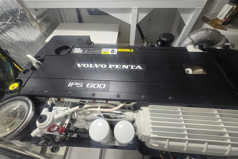 Slide: The Image of Volvo Penta IPS 600 engine in 2018 Cruisers Yachts 50 Cantius. - 46