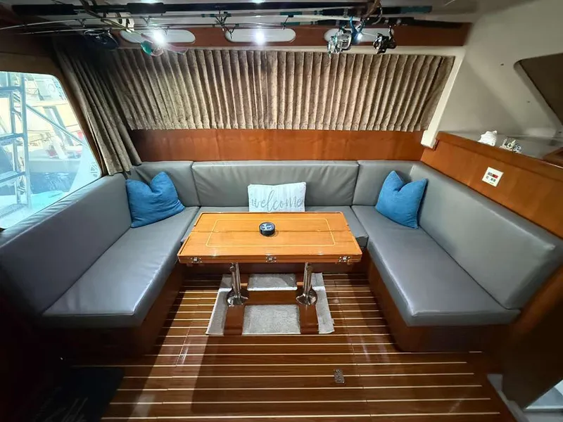 Slide: The Image of Interior of 1995 Luhrs Tournament 350 yacht. - 5