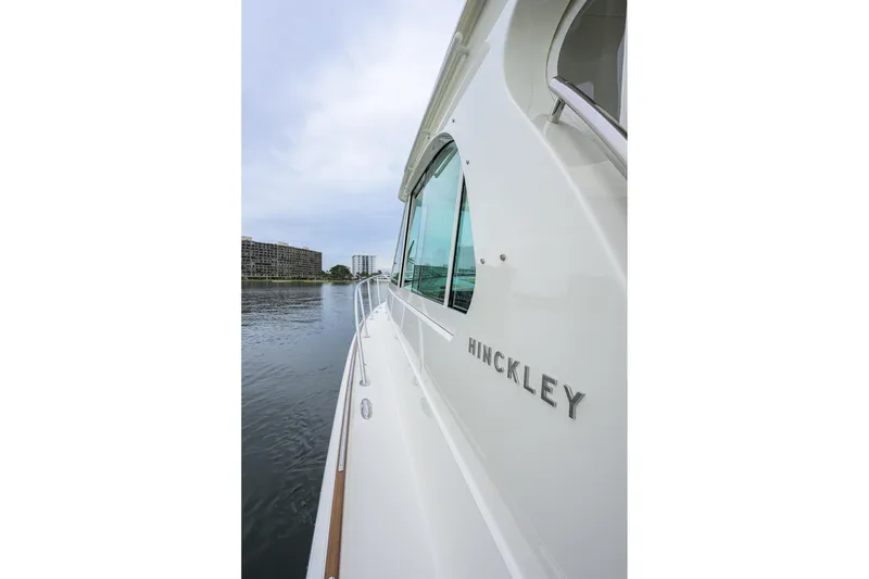 Slide: The Image of Hinckley 40X Renie Vie- Hinckley - 25