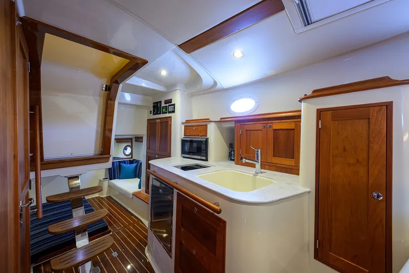 Slide: The Image of Hinckley 40X Renie Vie- Galley - 44