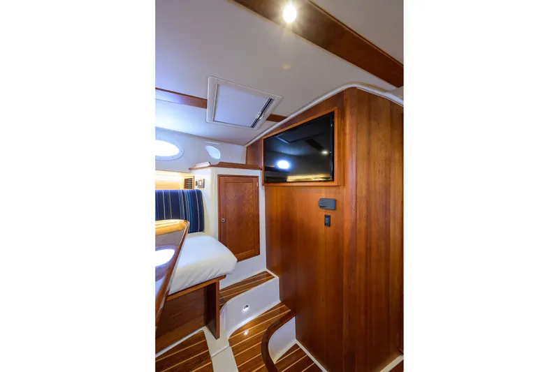 Slide: The Image of Hinckley 40X Renie Vie- TV/Storage - 49