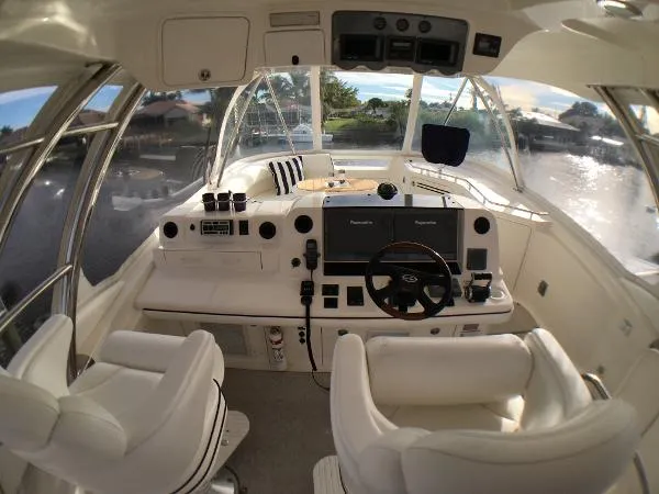 Slide: The Image of Sea Ray 580 Sedan Bridge 2007 - 5